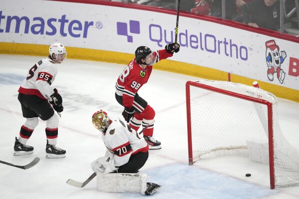 Blackhawks game shop